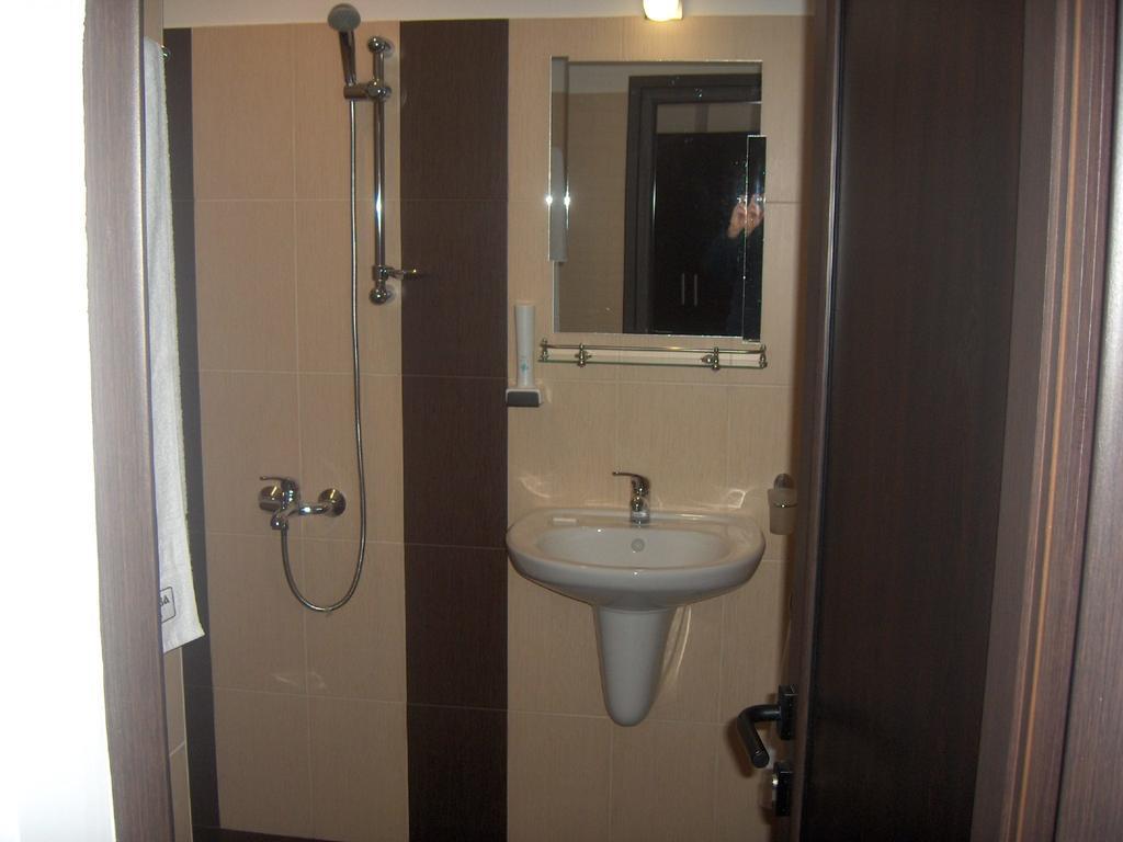 Krasteva House Otel Berkovitsa Oda fotoğraf