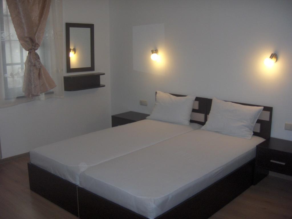 Krasteva House Otel Berkovitsa Oda fotoğraf