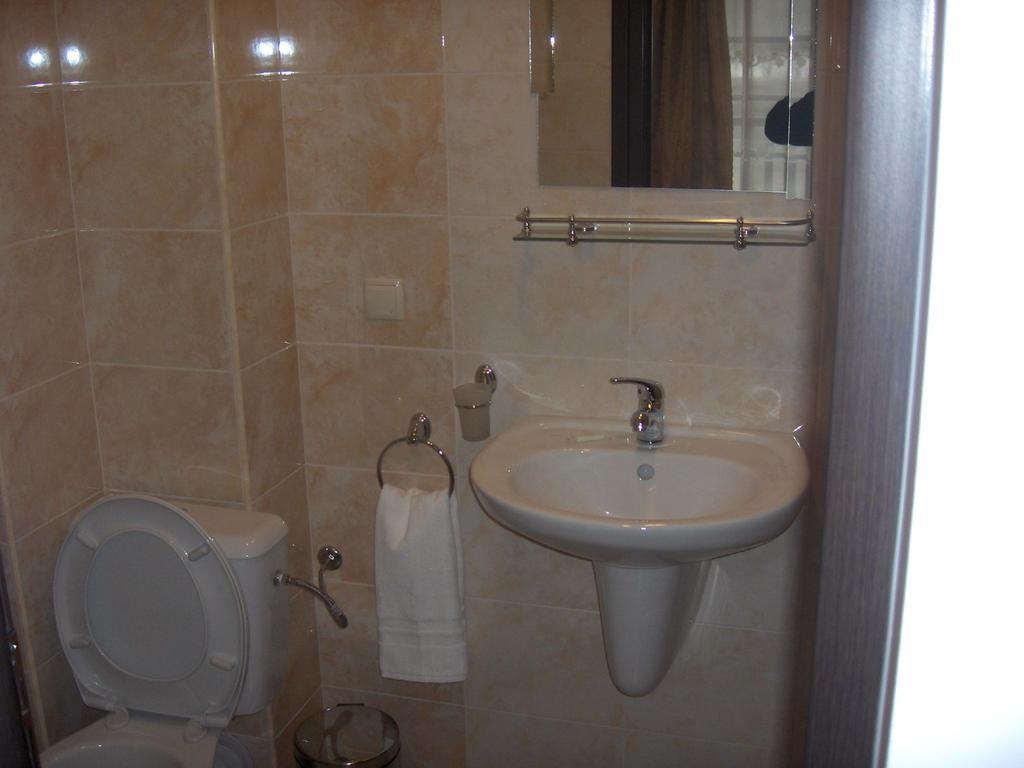 Krasteva House Otel Berkovitsa Oda fotoğraf
